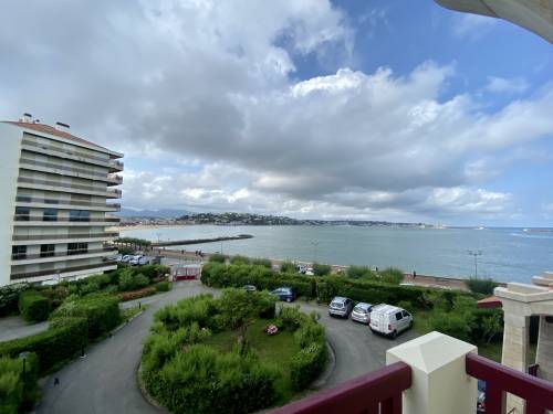 Bel appartement avec vue sur mer en location vacances à St Jean de Luz  (plage)